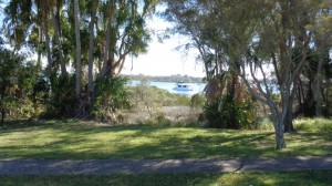 Idyllic life in the creeks